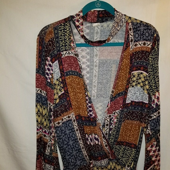 Open front blouse - Picture 3 of 3